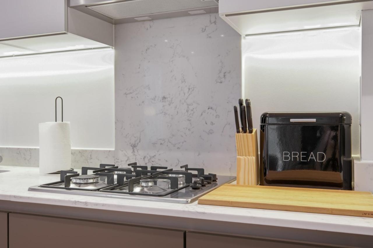 2 Bedroom Luxury With Parking In Stanmore, North West By 360 London Apartment Stanmore (Greater London)