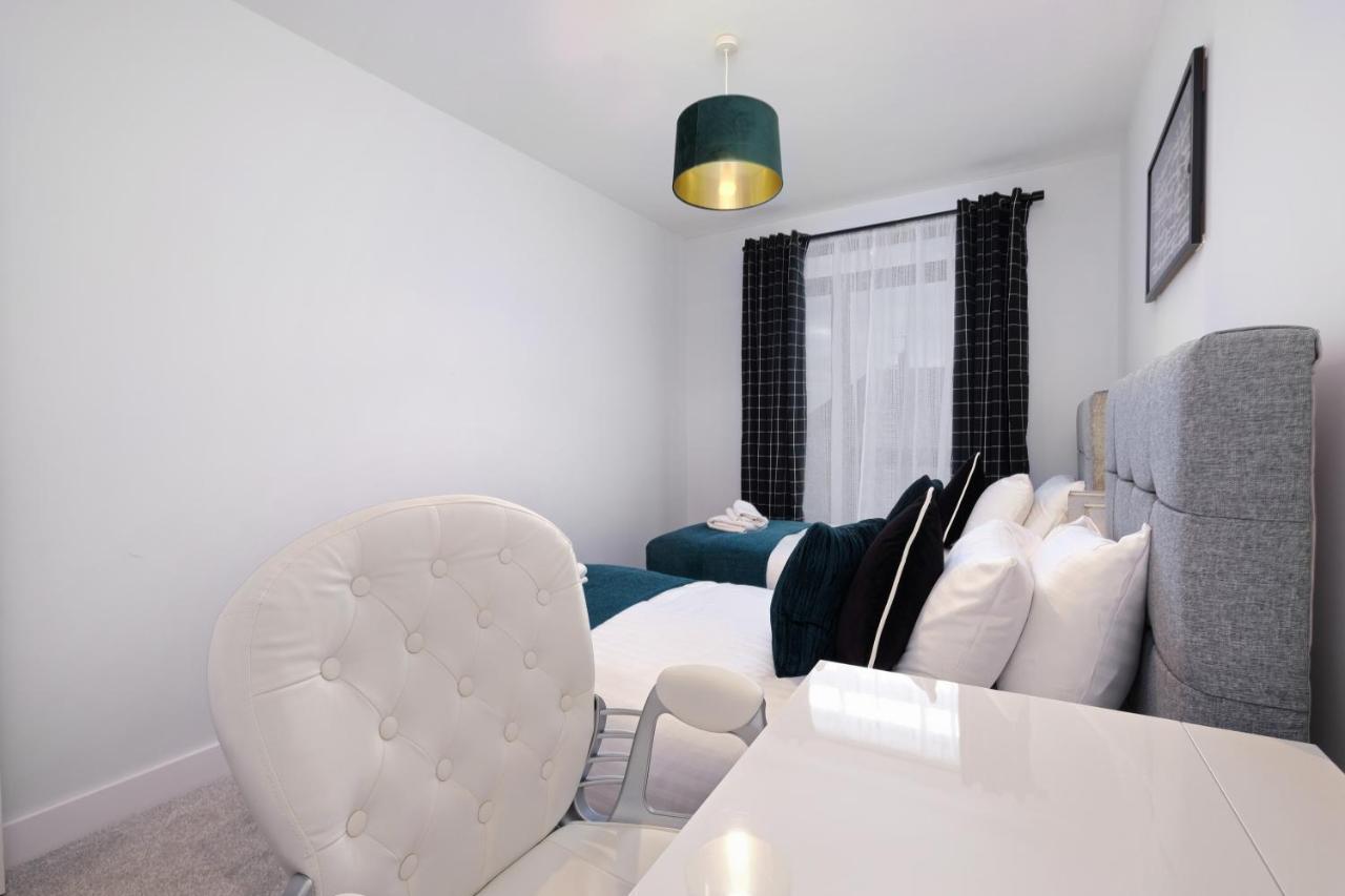 2 Bedroom Luxury With Parking In Stanmore, North West By 360 London Apartment Stanmore (Greater London)