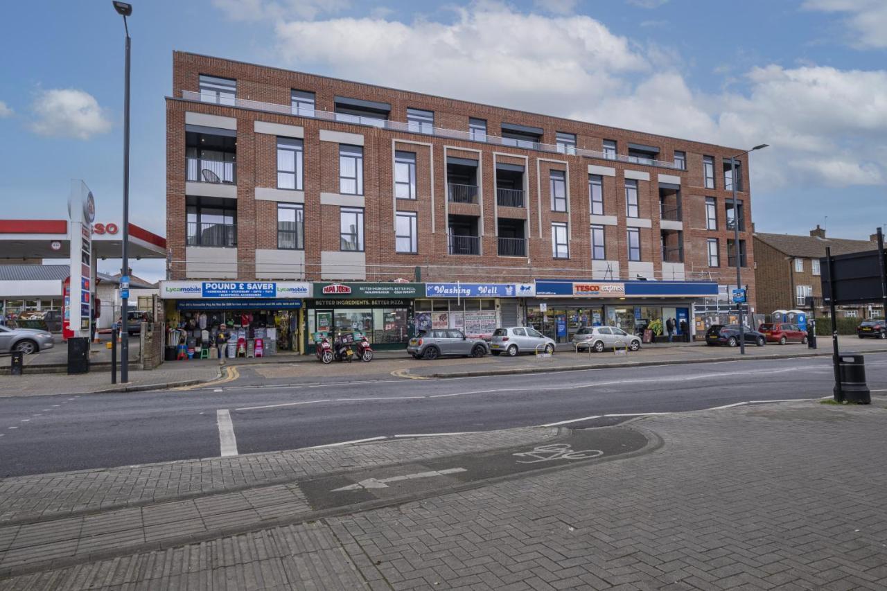 2 Bedroom Luxury With Parking In Stanmore, North West By 360 London Apartamento Stanmore (Greater London)